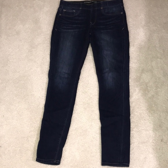 Jeans - Picture 1 of 2